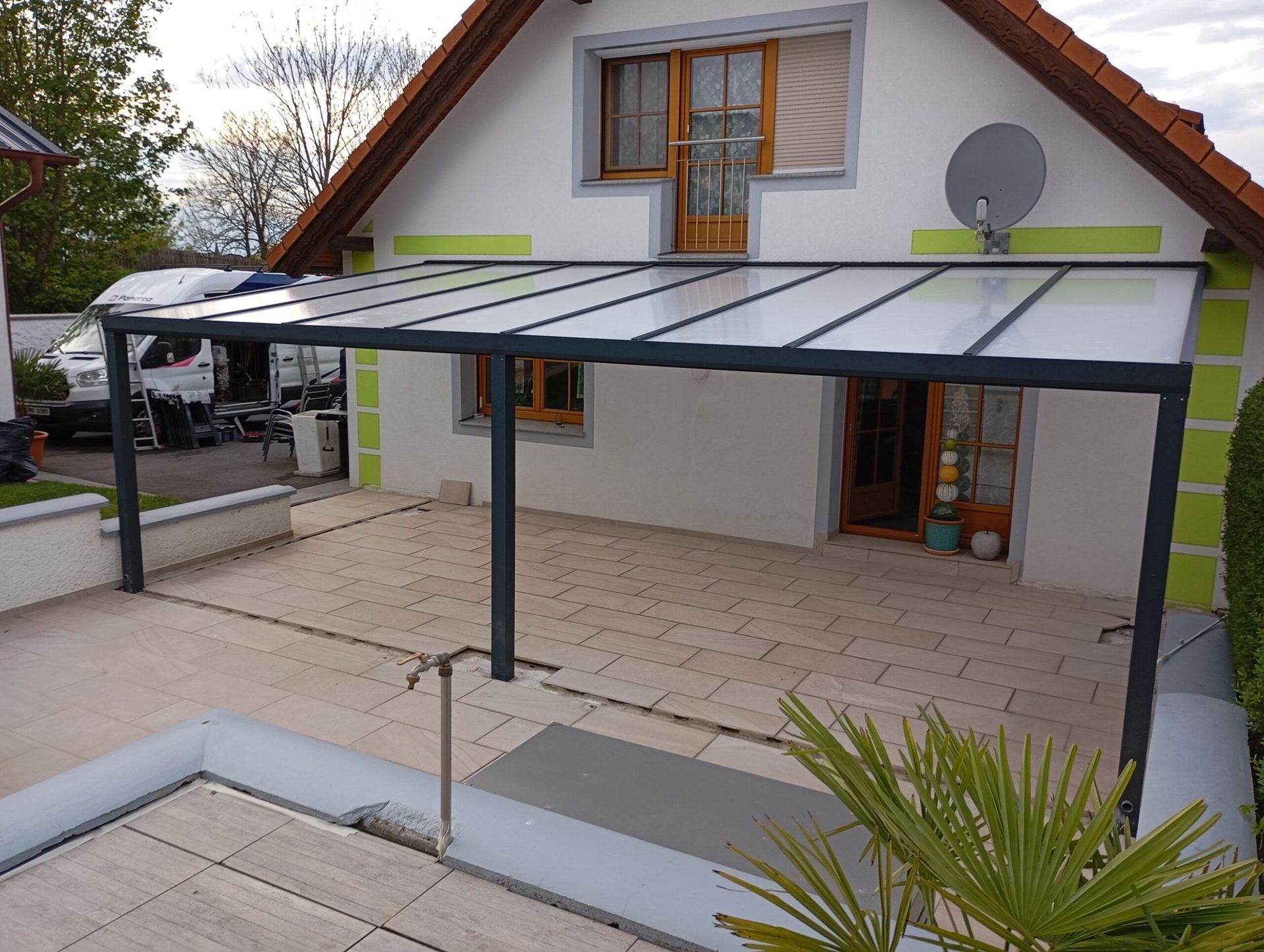Klasická pergola u terasy Chrudim